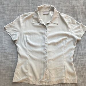 Liz Claiborne Cream Short Sleeve Blouse